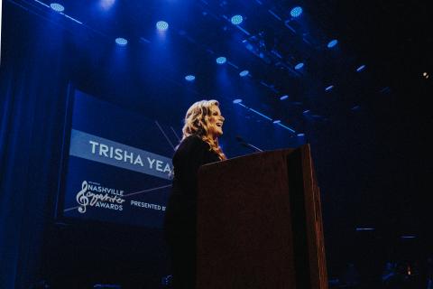 Trisha Yearwood - 2022 NSA - KRIS KRISTOFFERSON Lifetime Achievement Award Presentation to Garth Brooks