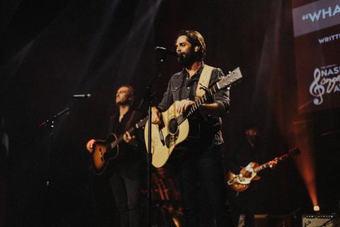 THOMAS RHETT - What's Your Country Song - NSA 2022 Performance